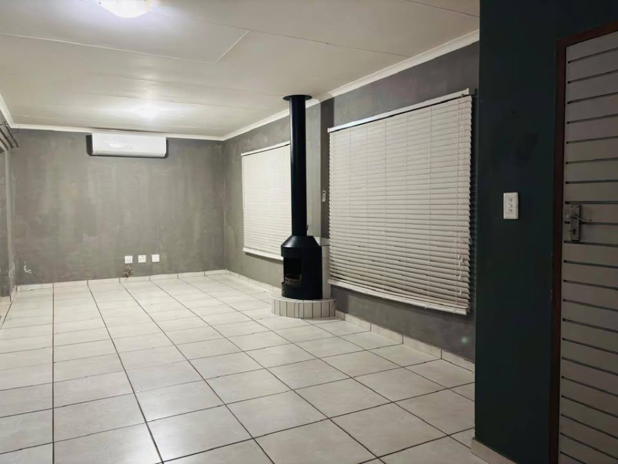 To Let 3 Bedroom Property for Rent in Waterkloof A H North West